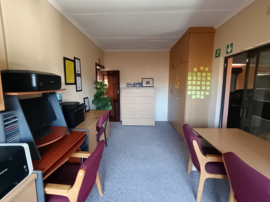 3 Bedroom Property for Sale in Riviera Northern Cape